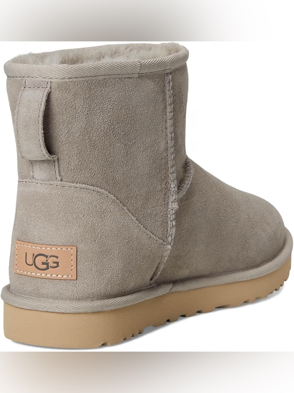 UGG Women's Classic Mini boot , sz : 8